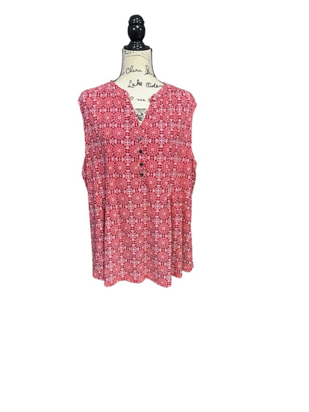 Westport Womens Plus Size 3X Sleeveless Red Printed Blouse With Button Details
